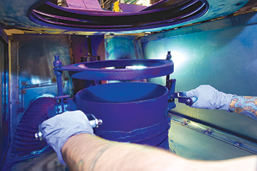 Offset- und Tiefdruckfarbpigmente werden von Big-Bag-Austragesystemen abgewogen